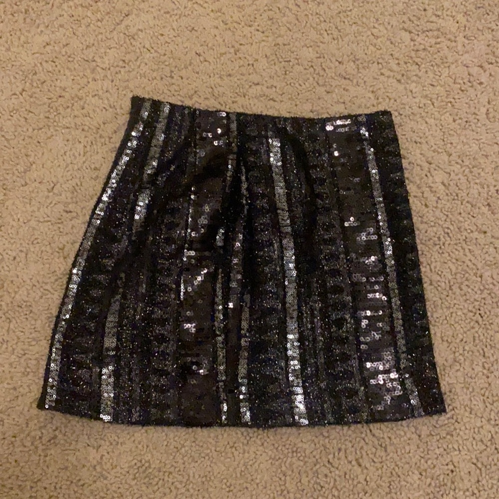 Express mini skirt